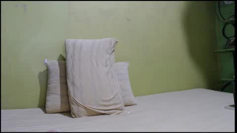 Snapshot of asianmhay24 chatting on October 9, 6:12 pm Mhay online show from October 9, 6:12 pm