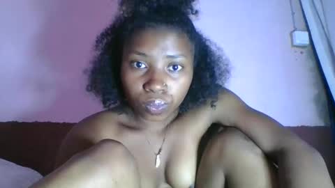 asmiraa online show from December 2, 3:47 pm