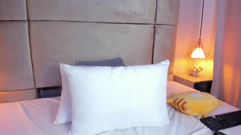 Snapshot of assh69_ chatting on October 29, 5:01 am  Assh  online show from October 29, 5:01 am