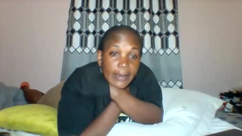 FLORAH DANIEL online show from November 10, 8:37 pm