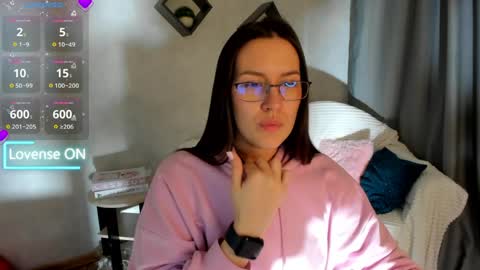 Asti online show from April 17, 1:30 am