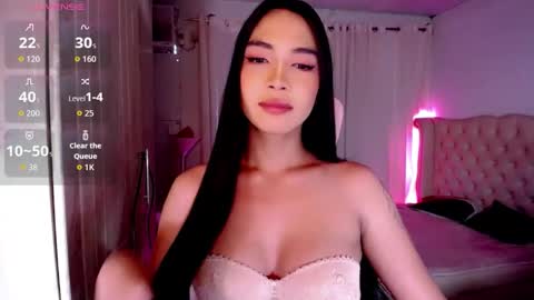 Sam online show from March 6, 7:03 am