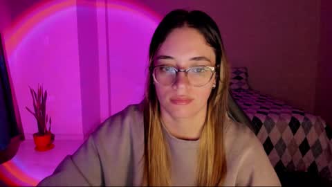 atenas online show from November 20, 9:43 am