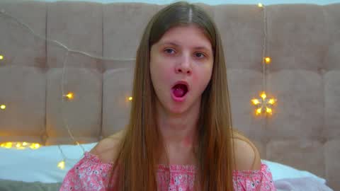 Audrey online show from December 28, 8:05 am