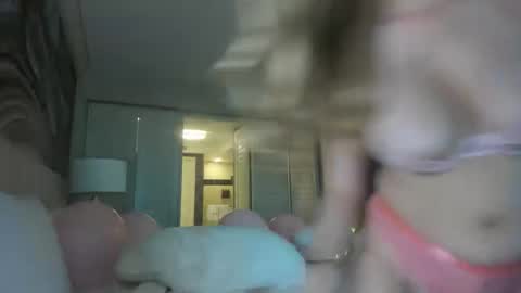 Snapshot of audreymadison chatting on October 16, 9:50 pm AudreyAlien online show from October 16, 9:50 pm