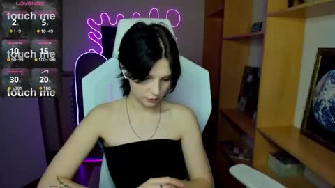 Audrey online show from November 2, 11:13 am