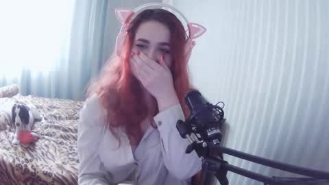 Snapshot of augustinefegett chatting on October 18, 12:08 pm Emiko online show from October 18, 12:08 pm