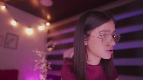 aura_rouss online show from November 24, 10:45 pm