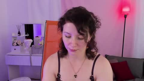 Aurelia online show from May 16, 10:36 am