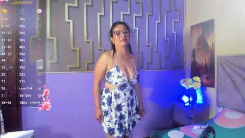 aurora online show from January 9, 9:08 pm