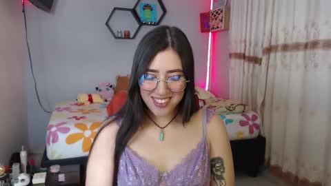 Aurora  online show from February 15, 12:15 am