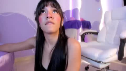 auroracute2 online show from November 28, 1:58 pm