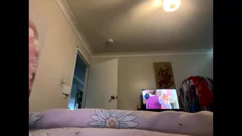 Milf4u online show from March 4, 5:47 am