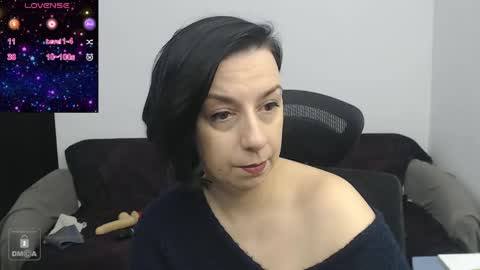 AutumnOpal online show from April 1, 10:18 pm