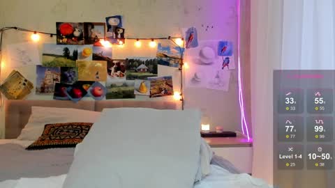 Ava online show from April 11, 2:10 pm