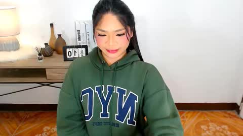 GODDESS AVA online show from November 10, 11:38 am