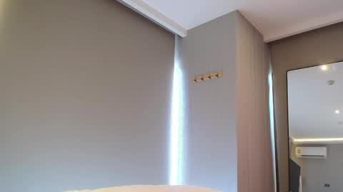 Ava Brooks online show from April 3, 1:25 am