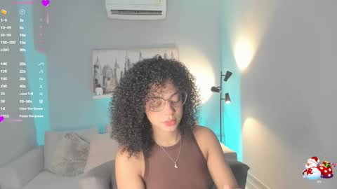 Snapshot of avalon_badger chatting on December 9, 7:39 pm Avalon online show from December 9, 7:39 pm