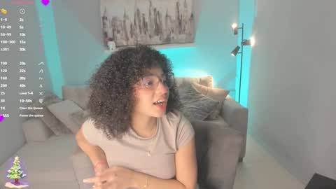 Snapshot of avalon_badger chatting on December 28, 4:30 pm Avalon online show from December 28, 4:30 pm
