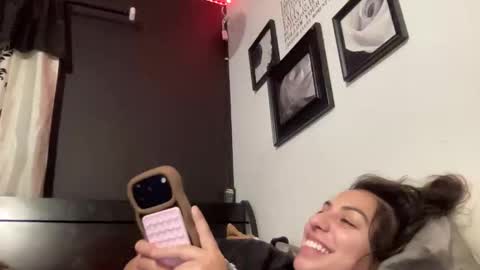 Ava Monroe online show from December 18, 9:03 am