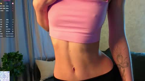 Lucy online show from January 17, 6:43 am