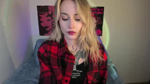 Aviva online show from April 10, 6:25 pm