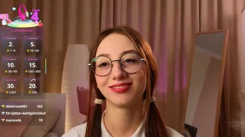 Avril online show from December 20, 10:25 pm