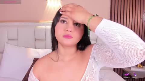 Avy  online show from March 29, 12:04 pm