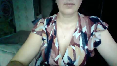 Snapshot of awesomeladyy chatting on December 11, 12:12 pm awesomeladyy online show from December 11, 12:12 pm
