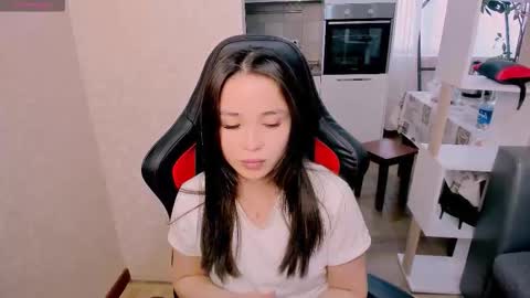 Aya Moon online show from October 22, 5:45 am