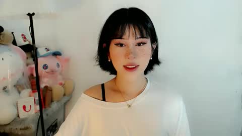 AYAHOSHILOVESYOU online show from December 22, 2:15 am