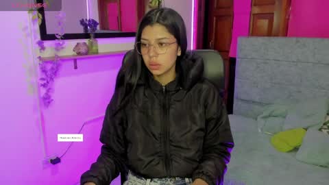 Aysha online show from April 15, 3:40 am