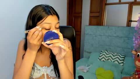 aysha_winxx online show from December 5, 3:17 am