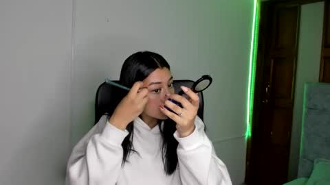 aysha_winxx online show from November 22, 3:31 am