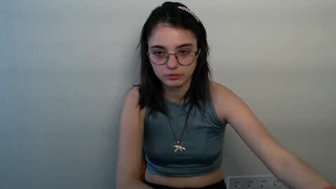 azumi_chan_ online show from March 6, 9:48 am