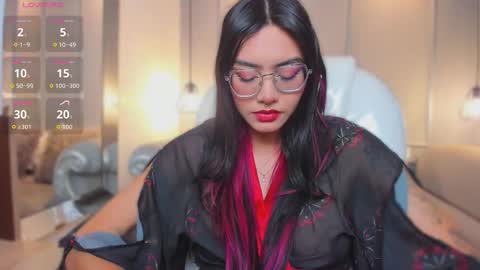 Azura online show from February 24, 7:45 pm