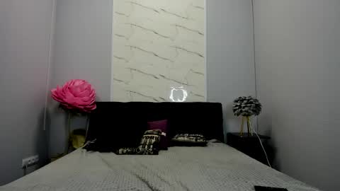 babe_dia online show from February 28, 4:01 am