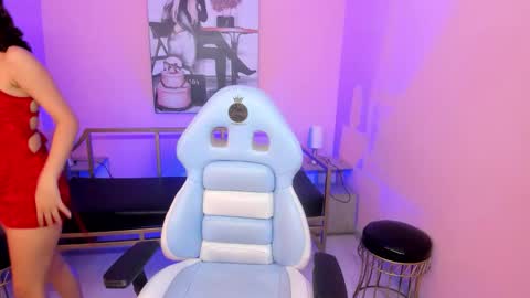 baby_cat_x online show from March 4, 1:01 am