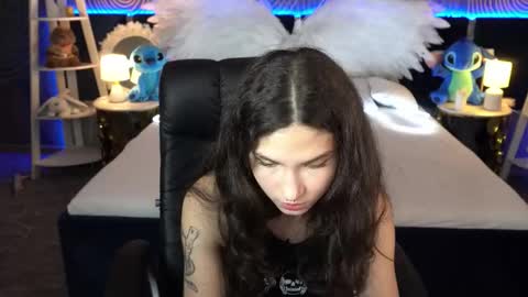 Sasha online show from November 7, 8:25 pm