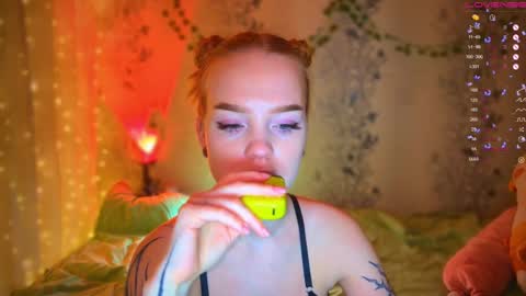 Snapshot of babyfoxyy chatting on February 13, 12:54 pm maddy online show from February 13, 12:54 pm