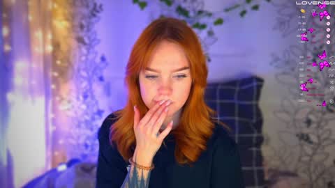 Snapshot of babyfoxyy chatting on December 18, 8:14 pm maddy online show from December 18, 8:14 pm