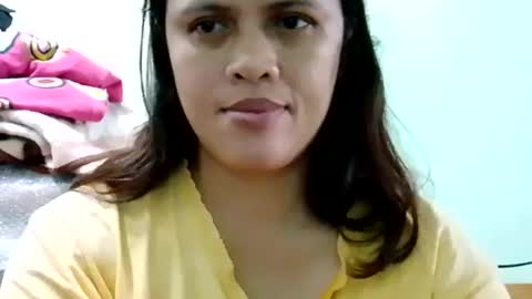 babyloves1st online show from December 11, 12:02 am