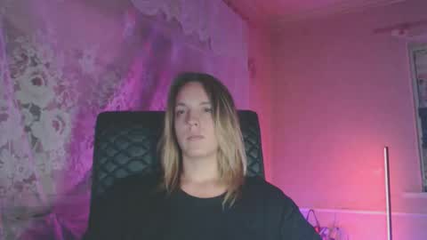 Sonya online show from October 2, 5:40 pm