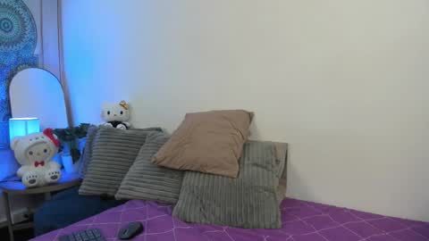 Baby online show from February 11, 8:43 pm