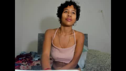 bad_girl_deluxe online show from November 12, 7:06 am