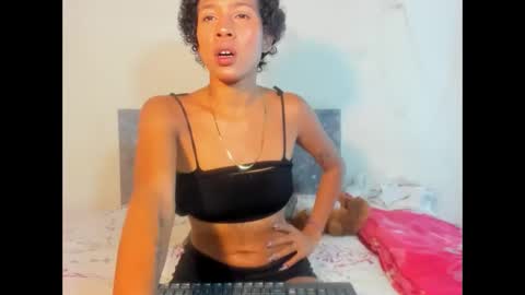 bad_girl_deluxe online show from November 13, 7:51 am