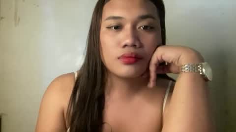 AMARA - FOLLOW ME AND THUMBS UP online show from March 31, 2:44 am