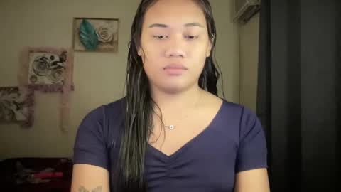 AMARA - FOLLOW ME AND THUMBS UP online show from February 17, 10:25 am