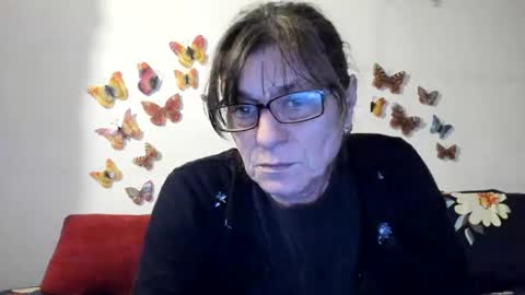 Snapshot of badgg chatting on January 5, 3:13 pm Gina online show from January 5, 3:13 pm