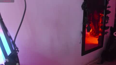        Please help me to reach 100 thumbs up online show from October 2, 7:08 pm